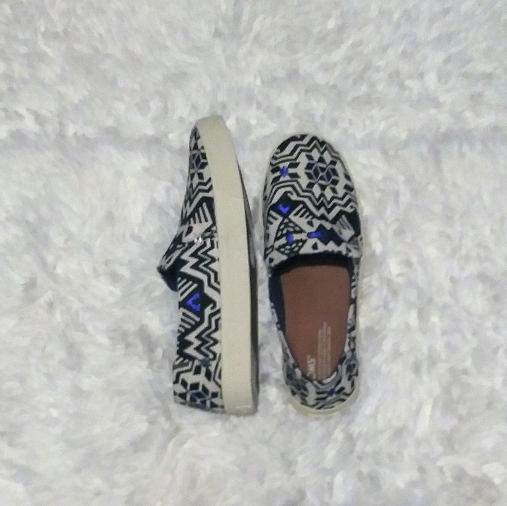 2×$40 Toms Sunset Stellar slip-ons - Picture 6 of 10